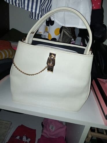 lalafo saat satisi: Çox səliqəli istifade olunub 2 defe istifadə edilib 8 azn — 1