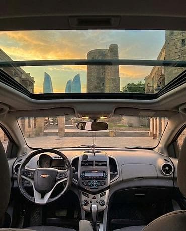 Chevrolet Aveo (hatchback), ağ rəng - Kuzov: 5 qapılı hatchback - lalafo.az -da Chevrolet Aveo (hatchback), ağ rəng - Kuzov: 5 qapılı hatchback -