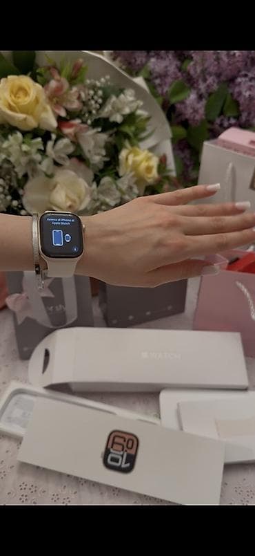 Smart saatlar: * Model: Apple Watch Series 10 (GPS) * Korpus: 42 mm * Material — 2