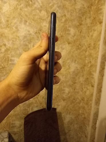 iphone se 2020 qiyməti: Samsung Galaxy A04, 64 GB, rəng - Qara, Face ID — 2