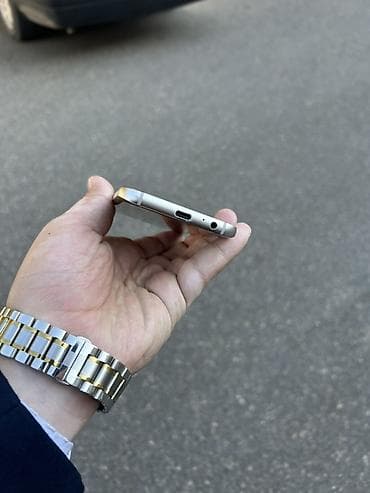 iphone 13 pro ağ: Samsung Galaxy A5 2017, 32 GB, rəng - Qızılı, Sensor — 4