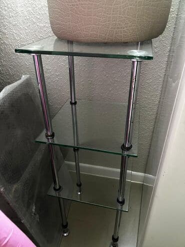 2ci el termolar: Şüşə rəf stendi.Deyerinden asagi satilir — 3