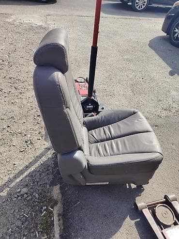 Kia karnıval üçün orijinal dəri ön oturacaq - Material: boz rəngli