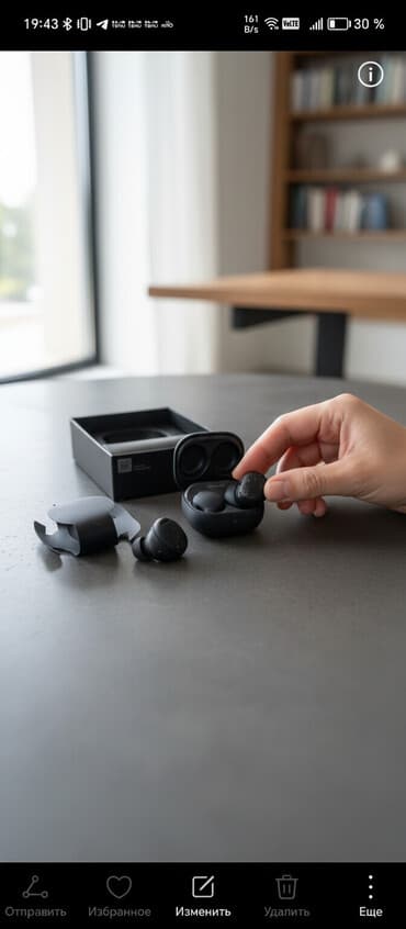 qulaq aparatinin satisi: İşlənmiş Simsiz (Bluetooth) Qulaqcıqlar, Samsung, rəng - Qara — 1