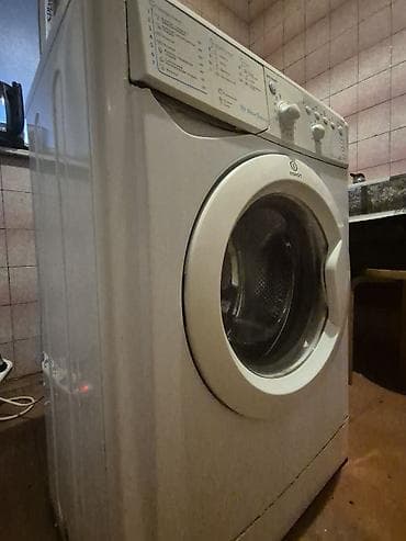 soyuducular indesit: Indesit önyükləməli paltaryuyan maşın - Brend/model seriyası — 2