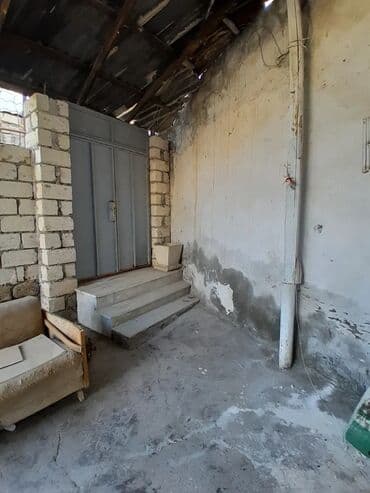 Mercedes-Benz: Kirayə verilir 36 nomreli mektev terefde tupikde 2 otaq 1zal herseyi — 3