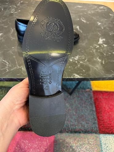 makasin qara: Klassik kişi dəri ayaqqabıları Pİerre cardin - Model: Broq naxışlı — 3