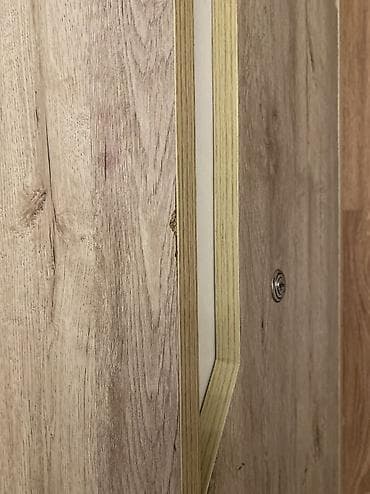 Tv send satilir 3 bolmesi acarlidi ve işleyir, 3 ildi alinib — 3