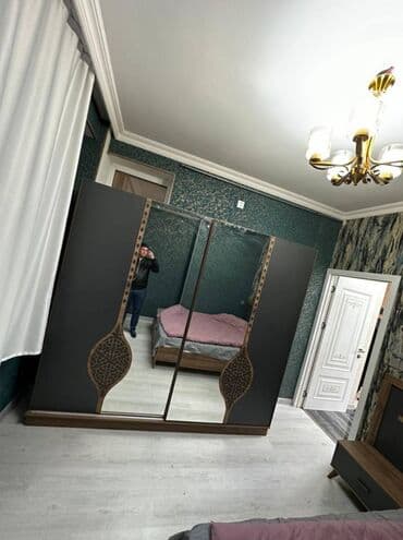 bina az musfiq qesebesi kohne tikili: Xətai rayonu,Əhmədli ərazisində.16 mərtəbəli binanın,6-cı mərtəbəsi,1 — 5