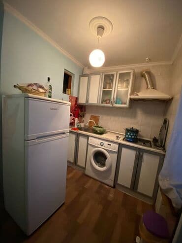 memar ecemide kiraye evler: Elimlər metrosuna yaxın Musabəyov parkin yani 5 mertebeli binanın — 9