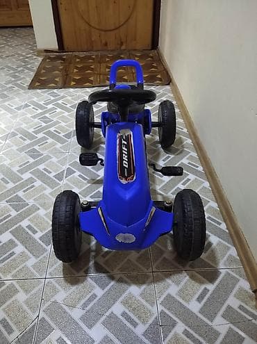 Uşaq üçün elektrik maşınları: Uşaq pedallı go-kart maşını - Rəng: mavi - 4 təkərli, stabil — 1