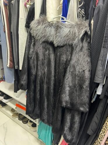 женские шубы из чернобурки: Шуба, M, L, цвет - Черный — 4