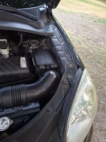 teker r19: Kia Sorento – şəhər və uzun yol üçün geniş və güclü krossover — 2