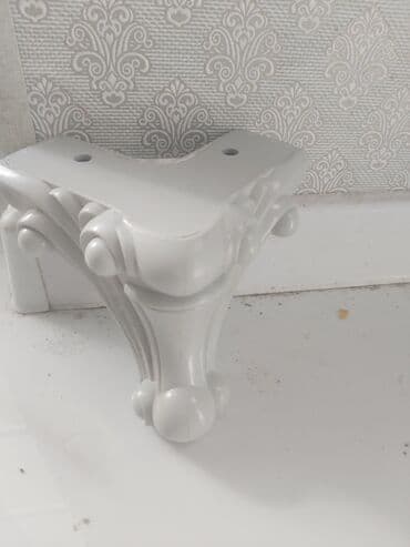 Mebel üçün dekorativ ayaq – 1 ədədi 5 azn. hərəsindən 10 ədəd var. - lalafo.az -da Mebel üçün dekorativ ayaq – 1 ədədi 5 azn. hərəsindən 10 ədəd var. -