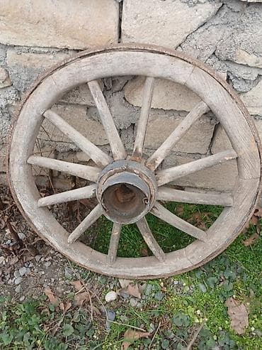 disk lada: Taxta arabası təkərləri 4 ədəddir hamısı istəyən olsa razılaşmaq — 1