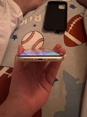 apple nausnik: IPhone 11, Ağ, Face ID — 4