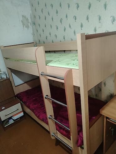 matras islenmis: Oğlan və qız üçün, İşlənmiş, Çarpayı, Matras ilə, Siyirməsiz, Laminat — 3