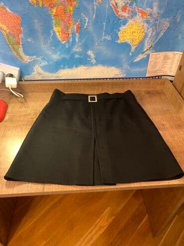 karandaş qadın ətəkləri: Koton ətək. Məktəbli qızlara da olar. 1 defe geyilib. Material qalın — 1