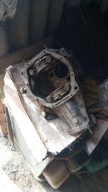 niva mator: Salam doslar nivanın qabaq mostu. arxa mostu razdatka kardan dubay — 1