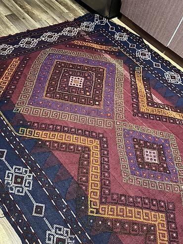 CD, DVD disklər və kassetlər: Xalça – etnik naxışlı, temiz yundan hazirlanib nənəmin əl işidi böyük — 1