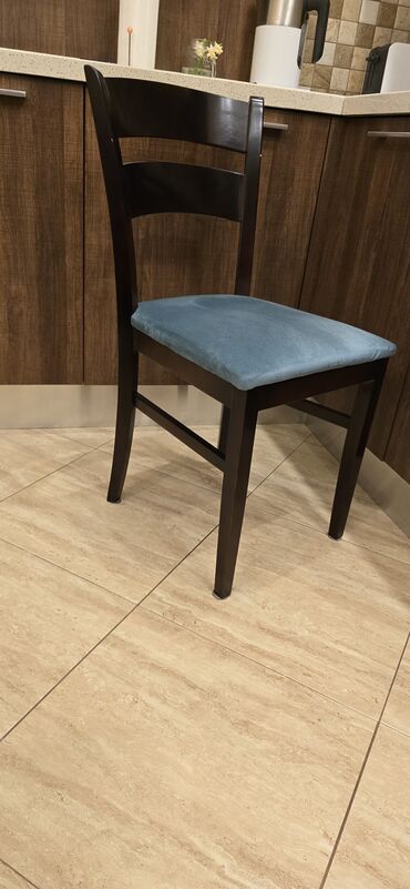 stul qiymətləri: Qonaq otağı üçün, İşlənmiş, Qatlanmayan, Stul — 1