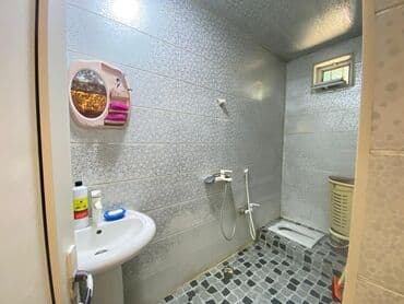 qonaq otagi ucun divar kagizlari: Divan, Kredit yoxdur — 17