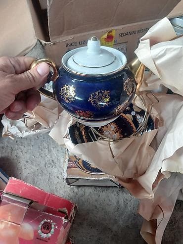 mis caydan: Mətbəx ləvazimatları dəsti – qarışıq lot Tərkib: - Paslanmayan — 7