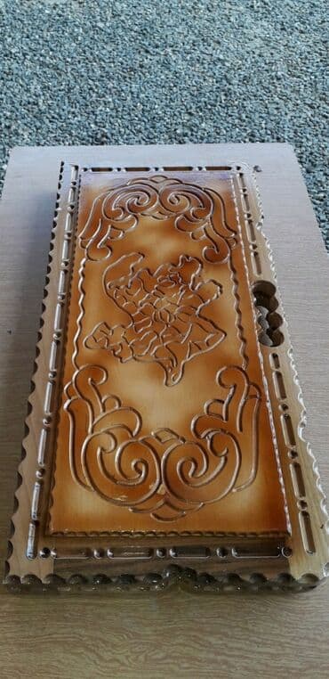 Maskalar, eynəklər: Əl işı taxta tavla dəsti - Material: bərk ağacdan oyma üsulu ilə — 4