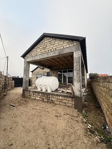 Daşınmaz əmlak: Qala qəs. 4 otaqlı, 135 kv. m, Təmirsiz — 2