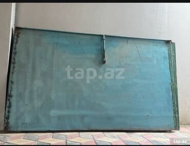 rengleme ucun sekiller: Metal darvaza/qapı paneli - Material: qalın metaldan hazırlanmış — 1