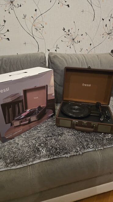 dim listening 1: Qrammafonlar Mehduddur!!! Çox gözəl Retro Qramafonlar və göz oxşuyan — 9