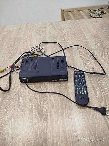 tv box redline: Space SAR 104 rəqəmsal peyk qəbuledicisi - Model: Space SAR 104 - — 1