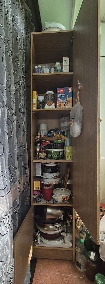 metbex dolab: Yığcam, 5 polkalı penal dolab. Yaxşı vəziyyətdədir. Uzunluğu 205, eni — 3