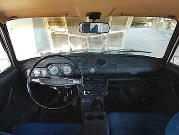 2107 ehtiyyat hisseleri: VAZ 2106 sedan - Kuzov: 4 qapılı, ağ rəng. Xarici dizayn klassik — 6