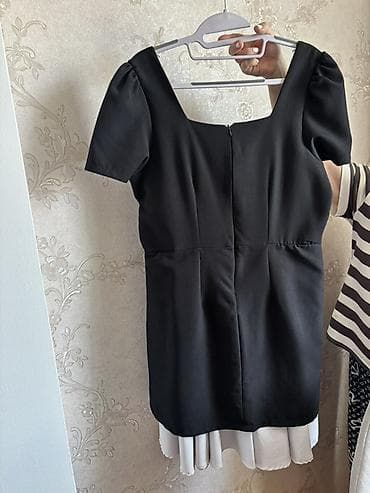 axşam smeni: Qara rəngli qadın kombinezonu - Modell: Romper/kombinezon, mini — 1