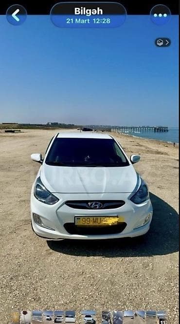 Hyundai Accent: 1.6 l | 2013 il Sedan