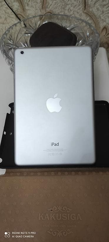 wifi roter: Apple iPad mini (1-ci nəsil) – Wi‑Fi modeli Xüsusiyyətlər: - 7.9 düym — 4