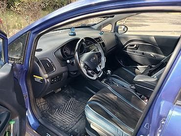 Продажа авто: Kia Rio: 1.6 л | 2015 г. Седан — 7