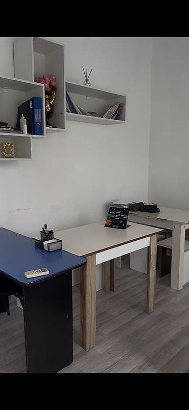 Офисная мебель: Ofis/ Tədris otağı üçün tam mebel dəsti Otaqda gördüyünüz hər şey — 5