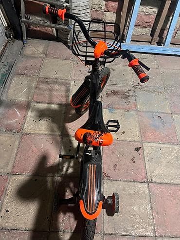 Yeni Dörd təkərli Uşaq velosipedi Desna, 16", sürətlərin sayı: 1, Rayonlara çatdırılma, Ödənişli çatdırılma, Ünvandan götürmə — 8