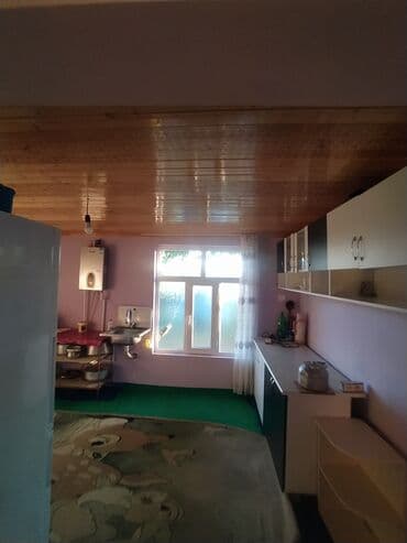 bakı ucuz kiraye evler: Kirayə üçün ev - Plan: böyük zal, ayrıca yataq otaqları - Zal: taxta — 7