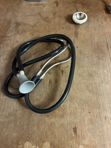 Ингаляторы, небулайзеры: Məhsul: Stetoskop SSSR Təsvir: - İki kanallı (dual-head) stetoskop — 3