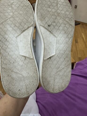 Ayaqqabılar: Ağ rəngli uniseks dəri krossovkalar - Material: üst hissə toxumalı — 4