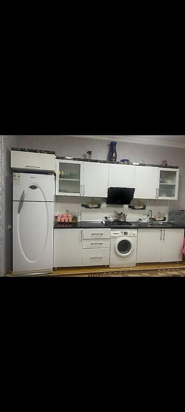 Mebel: 450 Azn metbex mebeli satilir Uzerinde moykaqazaspirator uzerinde — 1