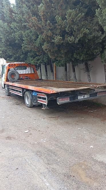 evakuator satılır: Evakuator maşını – platformalı yükdaşıma avtomobili Xüsusiyyətlər: - — 2