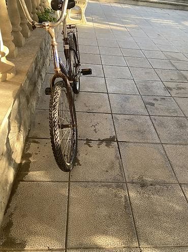 veıosiped: 24 lik heç bir problemi yoxdur barter var baxır təklifə real alıcı — 4