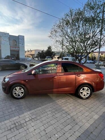 chevrolet malibu qiyməti: Chevrolet Aveo sedan – şəhər və uzun yol üçün praktik və sərfəli — 4