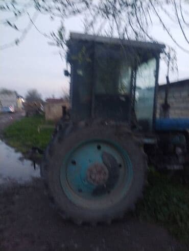 əlimyandı avto: Traktor yaxsi vezyet de di lapet ot toplayan la birlikdə satilir — 2