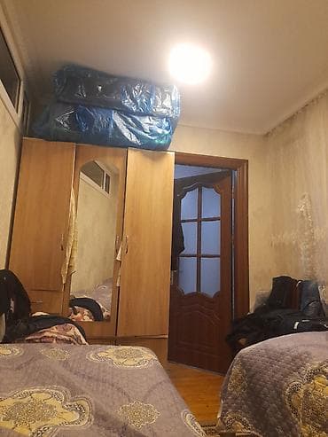 qurtulus 93 de satilan evler: Bakı, 3 otaqlı, Köhnə tikili, 55 kv. m — 6