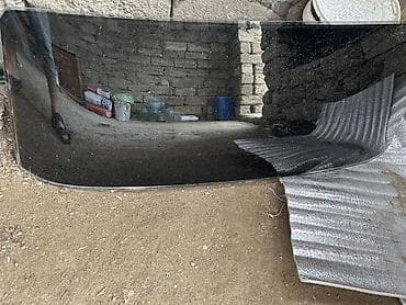 plasmas panel: Mebel və interyer üçün böyük ölçülü tünd şüşə panel. - Material — 1